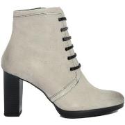 Boots Fashion Attitude -