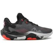 Baskets basses Under Armour Chaussure de Basketball Under