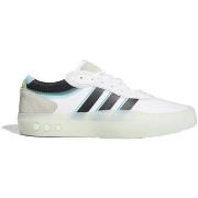 Baskets basses adidas Cassina Pt