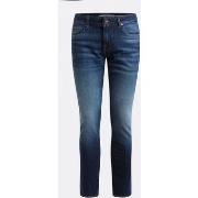 Jeans Guess M2YAN1 D4Q41 - MIAMI-2CRD CARRY DARK