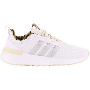 Baskets basses adidas Racer TR21