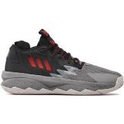 Baskets adidas Dame 8