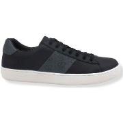 Chaussures Guess Sneaker Pelle Loghi Printed Uomo Black Coal FM7NOLFAB...