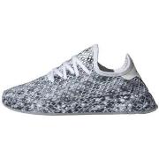 Baskets basses adidas DEERUPT RUNNER