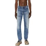 Jeans Diesel 1979 SLEENKER 09G35-01