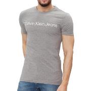 T-shirt Calvin Klein Jeans J30J322552