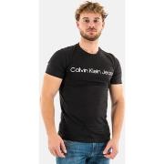 T-shirt Calvin Klein Jeans j30j322552