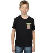 T-shirt enfant Disney The Mandalorian The Child Cargo