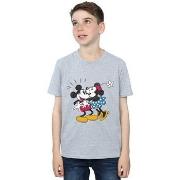 T-shirt enfant Disney Mickey Mouse Mickey And Minnie Kiss