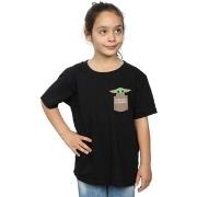 T-shirt enfant Disney The Mandalorian The Child Cargo