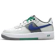 Baskets basses enfant Nike AIR FORCE 1 LV8 Junior