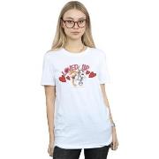 T-shirt Dessins Animés Bugs Bunny And Lola Valentine's Day Loved Up