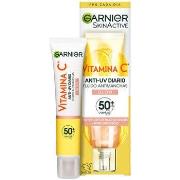 Soins ciblés Garnier Skinactive Vitamine C Fluide Anti-taches Spf50+ g...