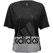 T-shirt adidas CV7805