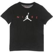 T-shirt enfant Nike 95A740