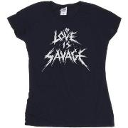 T-shirt Disney Love Is Savage