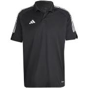 T-shirt adidas -