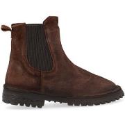 Boots Moma Beatles Saturnia marron