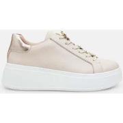 Baskets Bata Sneakers pour femme avec semelle