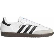 Chaussures de Skate adidas Samba adv