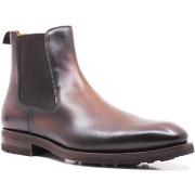 Boots Magnanni chelsea boots