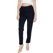 Pantalon Vero Moda VMMAYA MW LOOSE SOLID PANT NOOS 10225280