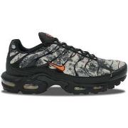 Baskets basses Nike Air Max Plus TN Black Orange Camo