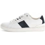 Baskets Guess FMTTOD ELE12 TODI-WHGRY WHITE-GREY