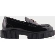 Mocassins EAX Mocassins femme en cuir verni