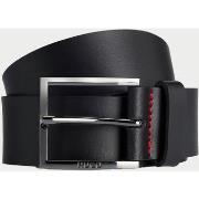 Ceinture BOSS Ceinture en cuir avec surpiqûres rouges