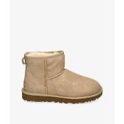 Bottines UGG CLASSIC MINI II