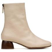 Bottines Gaimo BOTINES DE PIEL DE MUJER CON TACÓN BAJO BEIGE CHUCK