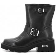 Boots Cult -