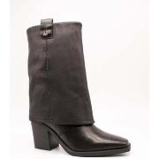 Bottes Carmela -