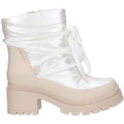 Bottines Chika 10 BLOOM 03