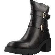 Bottes Carmela 16189601C