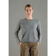 Pull Studio Cashmere8 NAMI 4