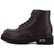 Boots Cult -