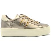 Baskets NeroGiardini sneaker platform in pelle