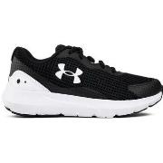 Chaussures Under Armour Surge 3 Formateurs