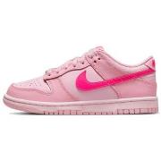 Baskets Nike Dunk Low Triple Pink (Barbie)