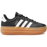 Baskets adidas -