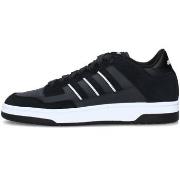 Baskets basses adidas JP5247