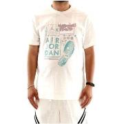 T-shirt Nike DM1424 100