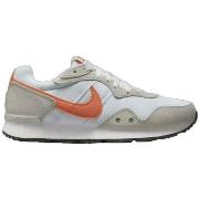 Baskets Nike Venture Runner