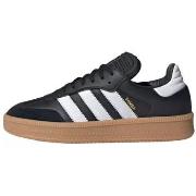 Baskets basses adidas SAMBA XLG