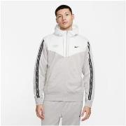 Pull Nike -