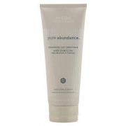 Soins cheveux Aveda PURE ABUNDANCE volumizing clay conditioner 200 ml