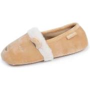 Chaussons Isotoner Chausson slippers Femme 3D microvelours Beige