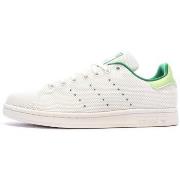 Baskets basses adidas ID3116